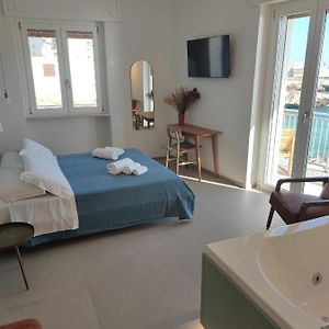 Camera con letto queen size